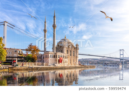 Beautiful Ortakoy Mosque and the Bosporus, 59959474