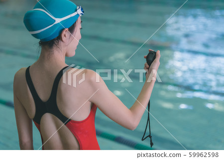 Kids swimming Kids swimming 59962598