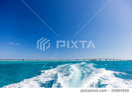 Miyakojima (November Okinawa Sea) 59964089