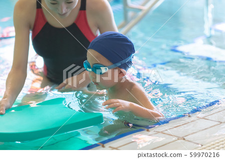 游泳 男生 男 59970216