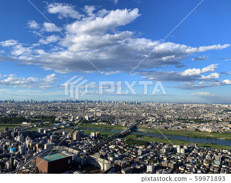 從川崎市中原區Musashi Kosugi向Tamagawa Denenchofu地區望去 從川崎市中原區Musashi Kosugi向Tamagawa Denenchofu地區望去 59971893