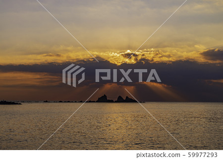 (Kanagawa) Manazuru Peninsula Mitsuishi Coast Sunrise (Kanagawa) Manazuru Peninsula Mitsuishi Coast Sunrise 59977293