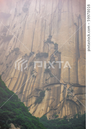 Rocky hillside of the Huashan mountain Rocky hillside of the Huashan mountain 59978016