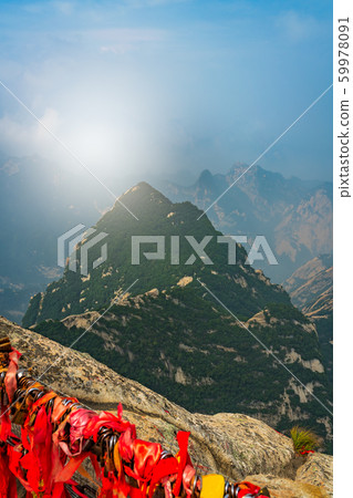 Stunning view from the West Peak in Huashan 59978091