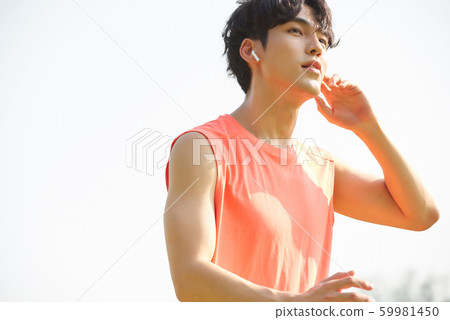 男子跑步公園 59981450