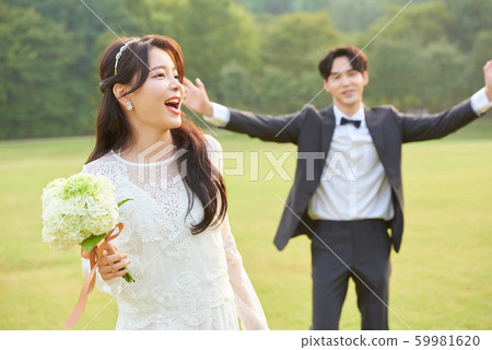 Couple Marriage Garden Couple Marriage Garden 59981620