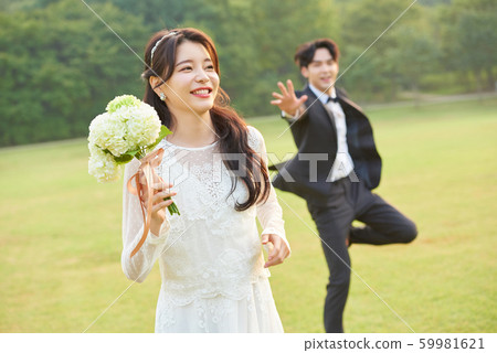 Couple Marriage Garden Couple Marriage Garden 59981621