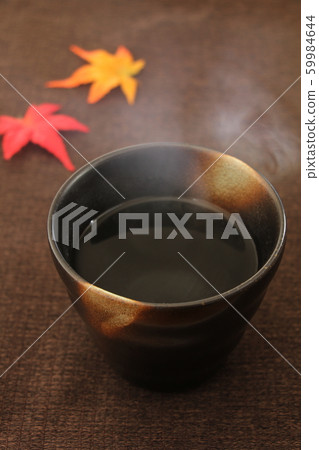 燒酒水分裂 燒酒水分裂 59984644