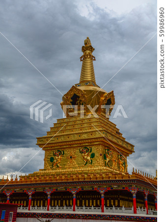 Golden stupa of Yarchen Gar in Tibet Golden stupa of Yarchen Gar in Tibet 59986960