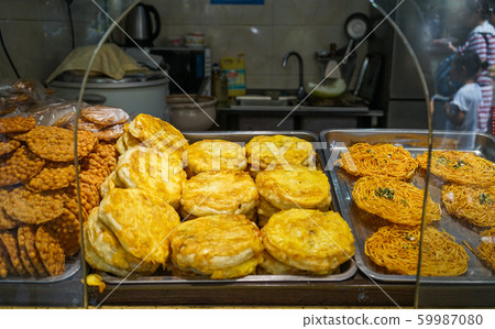 Food street at Jilin Town in Chengdu 59987080