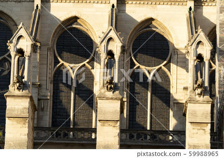 Notre dame Paris before burning 59988965
