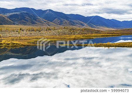 Panorama of wild forest lake in autumn season, Russia Panorama of wild forest lake in autumn season, Russia 59994073