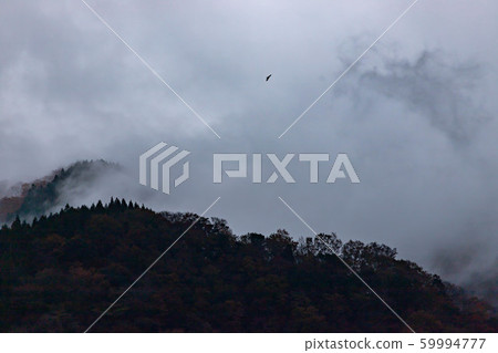 Cloudy Tanzawa 59994777