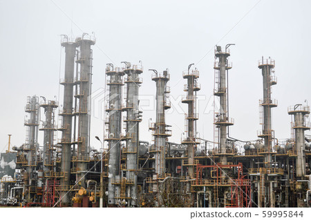 Rectification columns, gas separation unit at oil 59995844