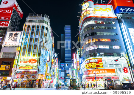 Shinjuku Kabukicho Central Road Entrance Night cityscape (Kabukicho, Shinjuku-ku, Tokyo) November 2019 Shinjuku Kabukicho Central Road Entrance Night cityscape (Kabukicho, Shinjuku-ku, Tokyo) November 2019 59996539