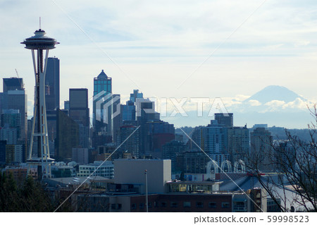SEATTLE, WASHINGTON, USA - JAN 23rd, 2017: Seattle skyline panorama seen from Kerry Park during the 59998523