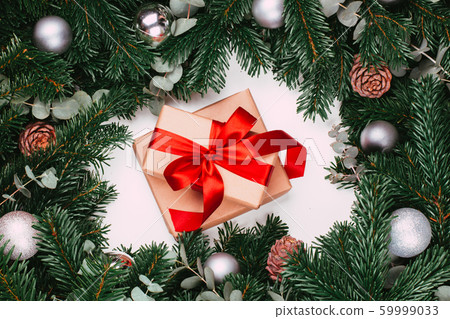 Gifts with red ribbon 59999033