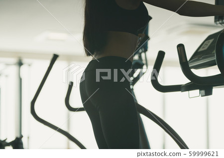 gym, gymnasium, female 59999621