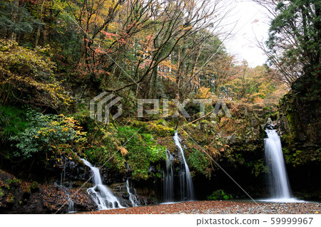 Jinma Falls (late autumn) 59999967