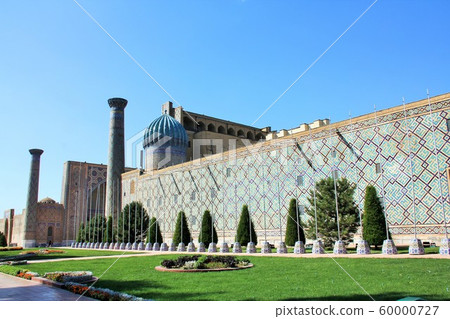 Samarkand's Sheldor Medrese 60000727