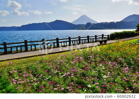 Lake Ikeda and Kaimondake 60002632