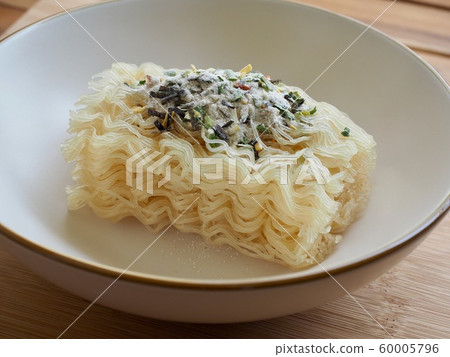 亞洲食品米粉、方便食品 亞洲食品米粉、方便食品 60005796