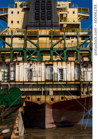 Bangladesh Shipyard 60006298