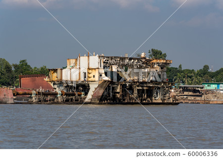 Bangladesh Shipyard 60006336