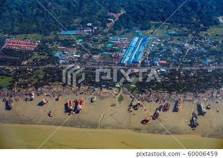 Bangladesh / Ship Dismantling Workshop Aerial 60006459