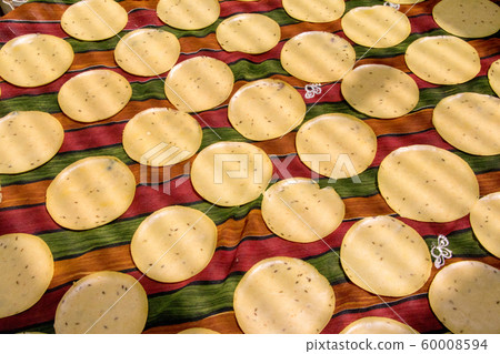Khichiya papdi papad Rice flour crackers or Khichiya papdi papad Rice flour crackers or 60008594