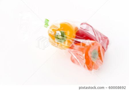 Three color bell peppers (in a bag) 60008692