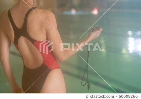 Swimming Swimming 60009260