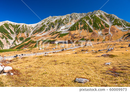 <Toyama> Autumn Murodo, Tateyama Kurobe Alpine Route <Toyama> Autumn Murodo, Tateyama Kurobe Alpine Route 60009973