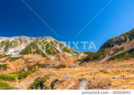<Toyama> Autumn Murodo, Tateyama Kurobe Alpine Route <Toyama> Autumn Murodo, Tateyama Kurobe Alpine Route 60009991
