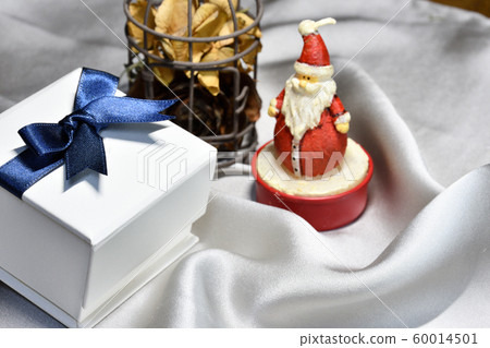 Christmas present box Christmas present box 60014501
