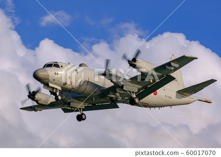 Self-Defense Forces / P-3C patrol aircraft 60017070