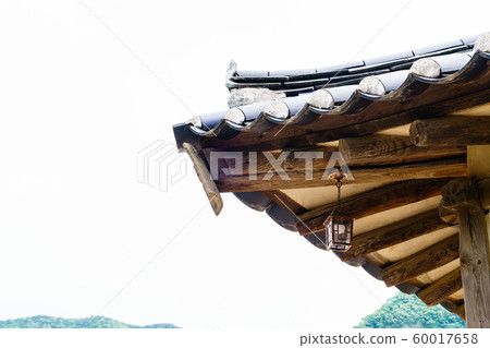 韓國安東傳統韓屋的美麗木製建築 60017658