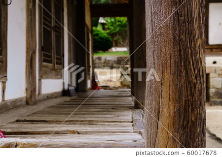 Beautiful wooden building of Andong traditional hanok in korea 60017678
