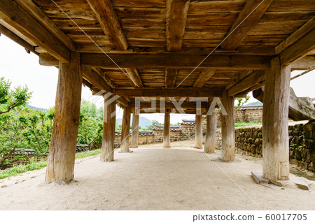 Beautiful wooden building of Andong traditional hanok in korea 60017705