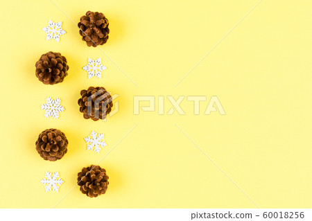 Top view of holiday composition made of pine cones Top view of holiday composition made of pine cones 60018256