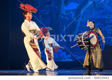 Traditional Japanese performance. Actresses in Traditional Japanese performance. Actresses in 60019481