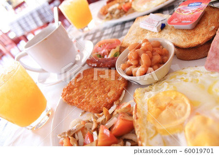 Breakfast 60019701