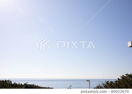 從Tsujido海灘採取的海。 60022670