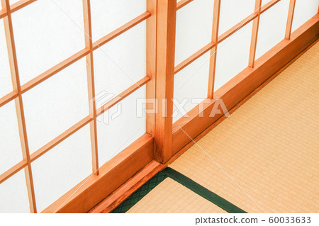  Sliding door 60033633