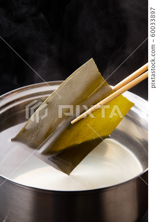 Kombu Dashi, Kombu Kombu Dashi Soup 60033897