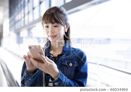 女肖像機場 60034960