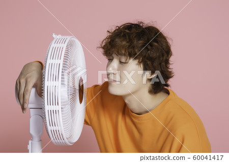Close-up portrait of attractive young asian man, single man's lifestyle 152 Close-up portrait of attractive young asian man, single man's lifestyle 152 60041417