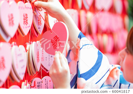 Inuyama Sanko Inari Shrine Female Yukata Heart Ema 60041817