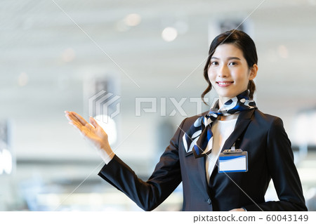 Female business trip 60043149