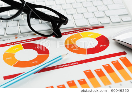 Preparing average sales report 60046260